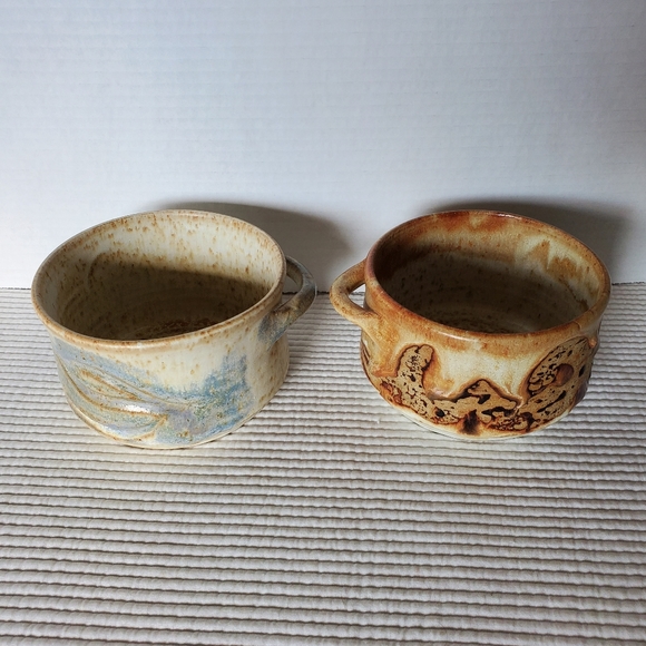 2 Handmade Pottered Bowls Vintage Pottery Brown Blue Signed 20oz - Picture 2 of 9